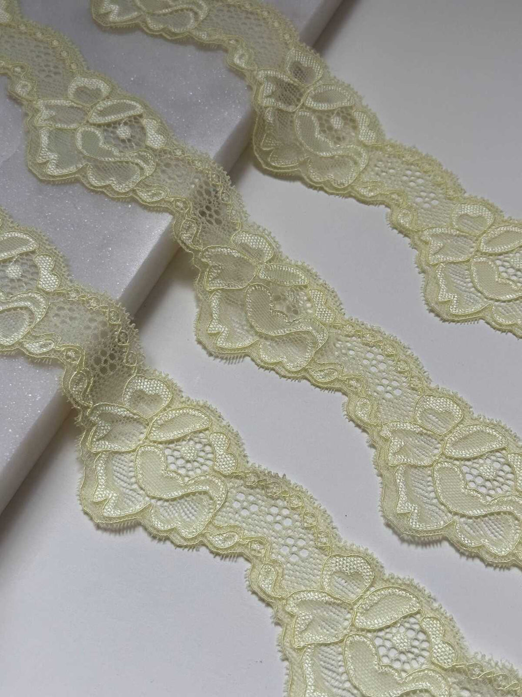 5yds Butter Yellow Floral Lace Trim, 1.75" Stretch Ribbon, Bulk Clearance Coquette Y2K Lace, Lingerie Lace, DIY Sewing, Retail Wholesale