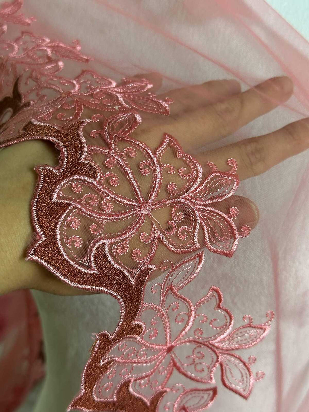 8" Two Tone Pink Mesh Lace Trim Exquisite Scalloped Edge Vine Floral Tulle Ribbon for Lingerie Bridal Gowns Veil Crafts Sewing