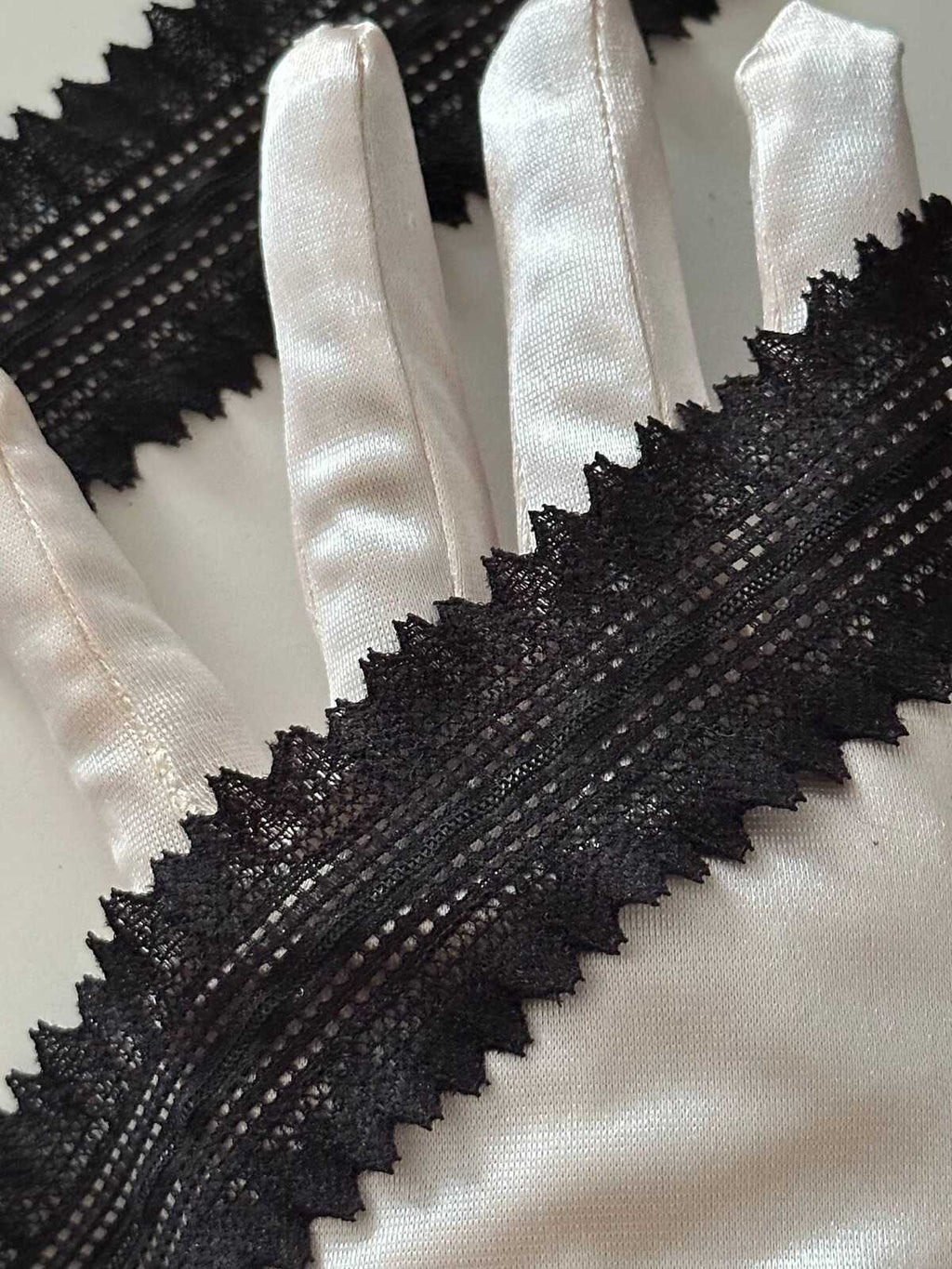 10yds Black Double Frill Stretch Lace, 1.5" Elastic Ribbon, Bulk Clearance Coquette Y2K Lace, Lingerie Lace, DIY Sewing, Retail Wholesale