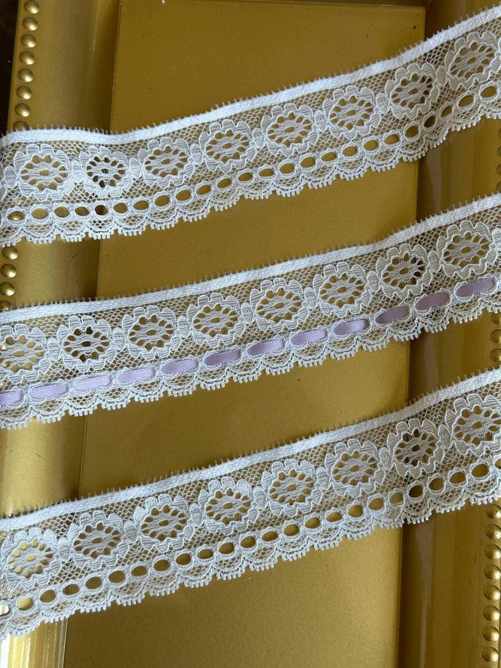 5yard 1.5" White Stretch Eyelash Lace Trim with Ribbon Slits by the Yard, Elastic Beading Lace Insert for Lolita, Lingerie, Garter, Doll