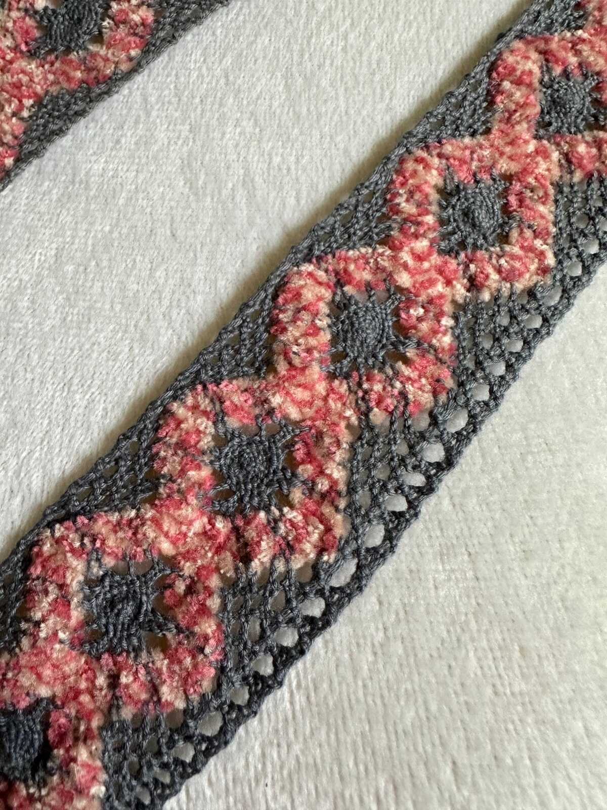 1.5" Crochet Cotton Lace Trim Gray & Pink, Two Tone Boho Geometric Non-Stretch Ribbon for Cottagecore Sewing, Folk Costume Edging by Yard
