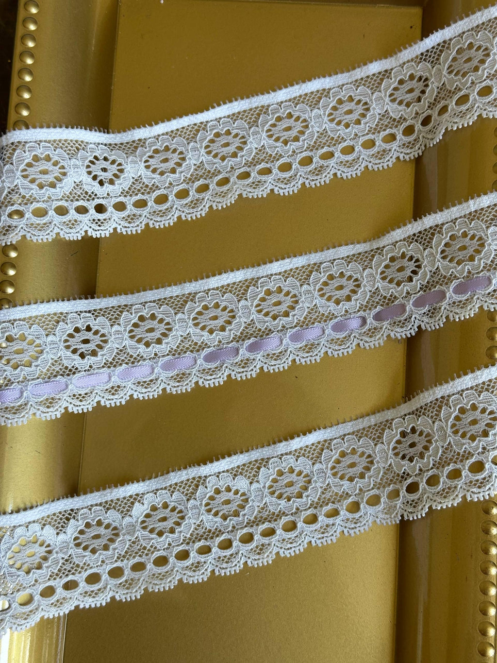 5yard 1.5" White Stretch Eyelash Lace Trim with Ribbon Slits by the Yard, Elastic Beading Lace Insert for Lolita, Lingerie, Garter, Doll
