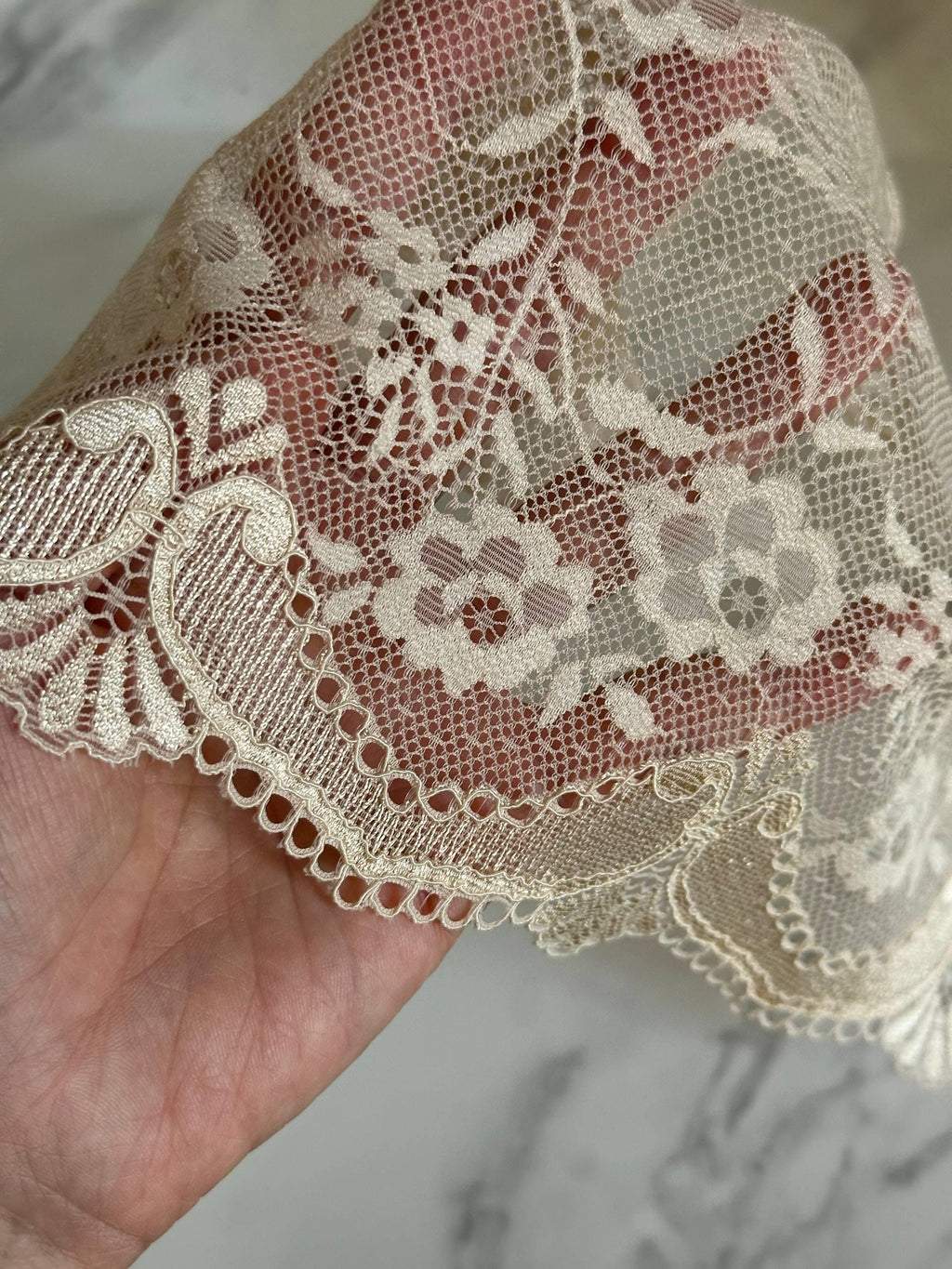 2.2yard 7" Champagne Gold Stretch Lace Trim Wide Beige Floral Elastic Galloon Scalloped Edge Lace for Lingerie Underwear Garment Sewing