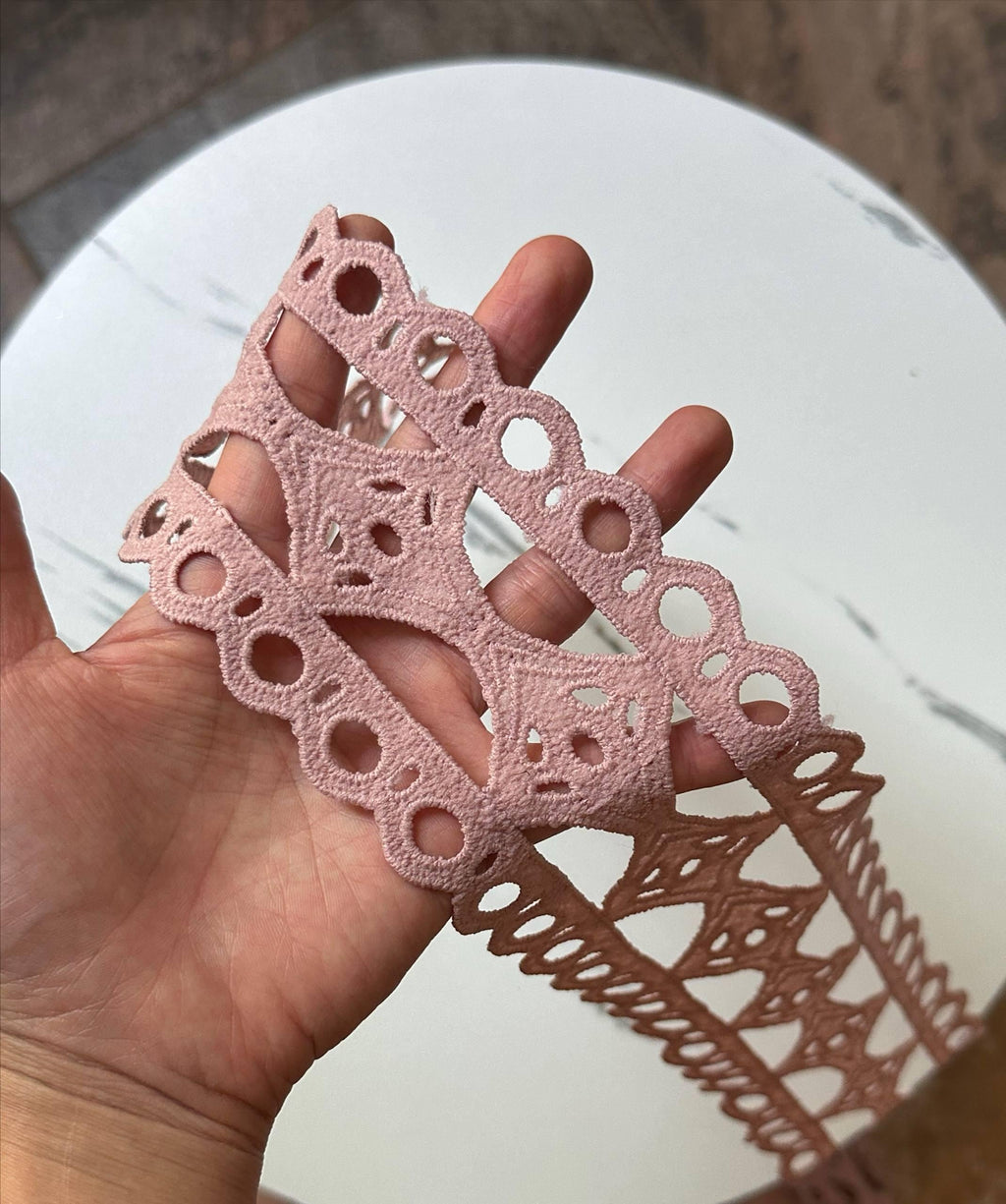 3" Dusty Pink Guipure Lace Trim Wide Venice Chemical Embroidered Scalloped Eyelet Lace for Lingerie Garment Sewing Crafts