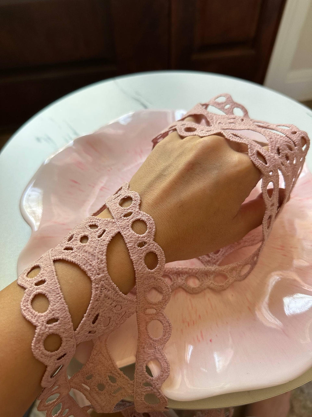 3" Dusty Pink Guipure Lace Trim Wide Venice Chemical Embroidered Scalloped Eyelet Lace for Lingerie Garment Sewing Crafts