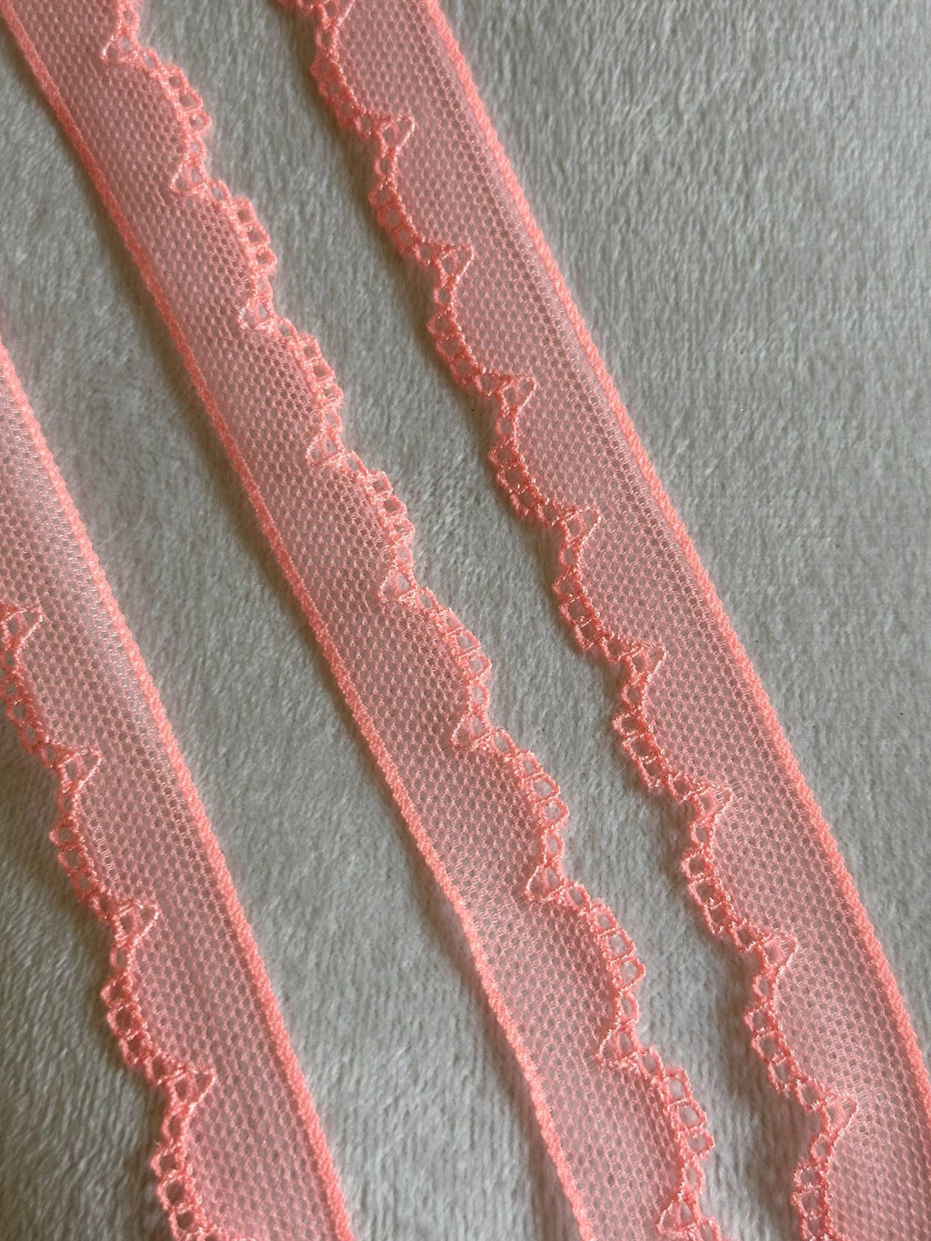 0.6" Peach Pink Stretch Elastic Mesh Lace Trim Dainty Scalloped Edge Tulle Ribbon for Lingerie Underwear Headbands Crafts Sewing