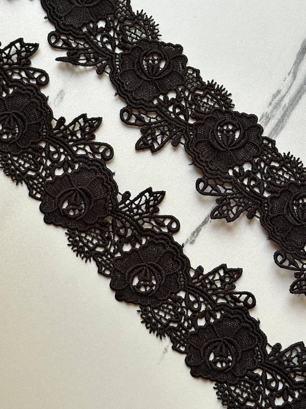 Gothic Black Venetian Guipure Chemical Water Soluble Floral Lace Trim Heavyweight Embroidered Rose Ribbon for Gowns Crafts Sewing, 1.5"