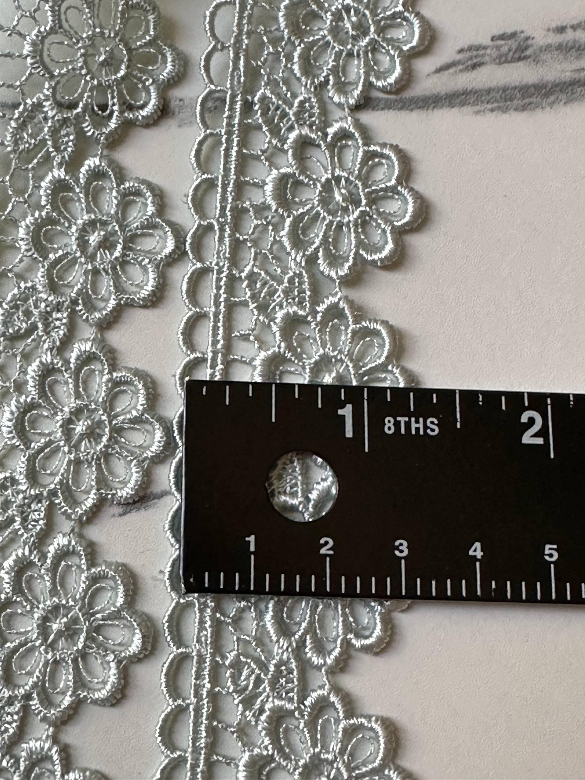 Sage Green Beading Daisies Venetian Guipure Chemical Water Soluble Lace Trim Ribbon Insertable Openwork Scalloped Edge Border Crafts, 1.25"