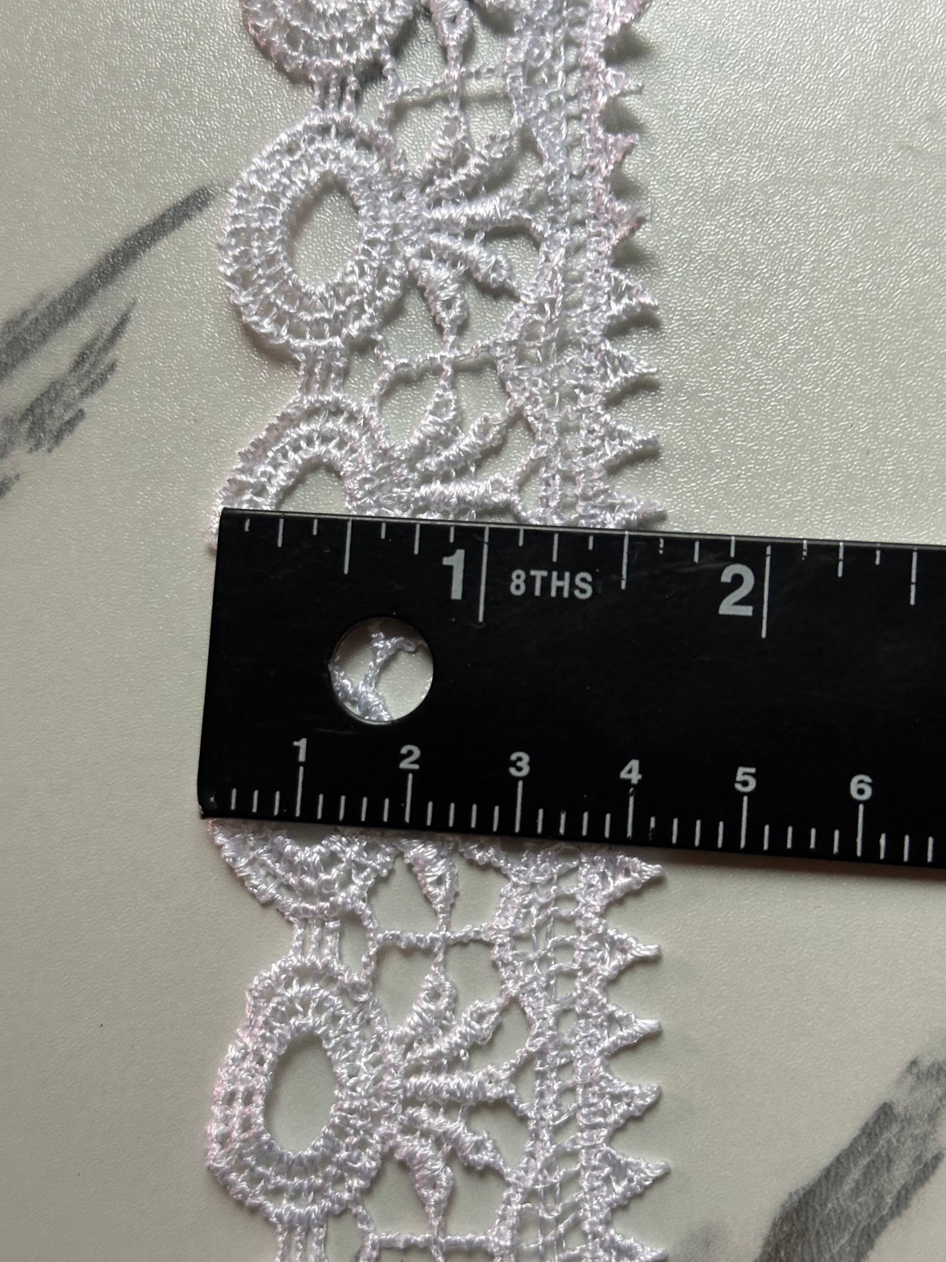 Off White Guipure Lace Trim Geometric Eyelet Water Soluble Venise Lace Ribbon Single Scalloped Border for Gowns Blouses Crafts, 1.5"