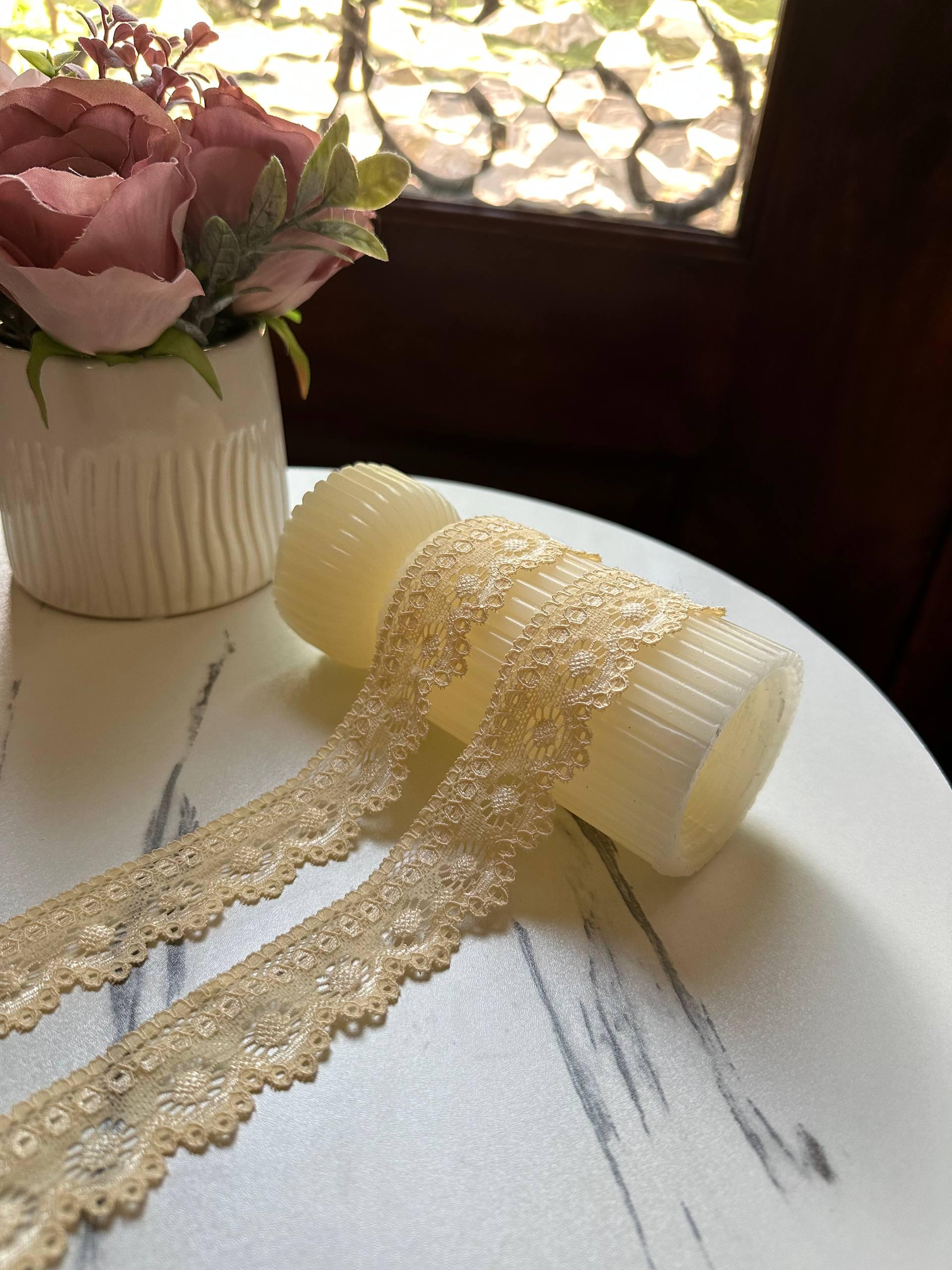 Soft Butter Yellow Floral Stretch Elastic Lace Trim Symmetrical Double Scalloped Narrow Ribbon for Lingerie Underwear Crafts Sewing, 1"