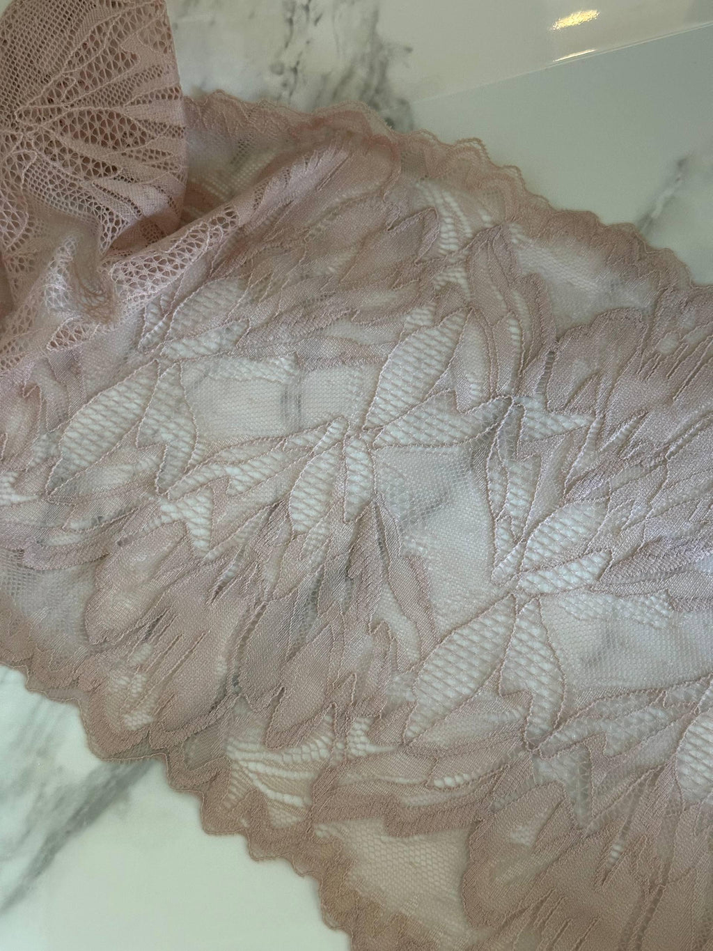 8.65" Dusty Pink Stretch Lace Trim Wide Nude Blush Floral Elastic Galloon Scalloped Edge Lace for Lingerie Garment Sewing Crafts