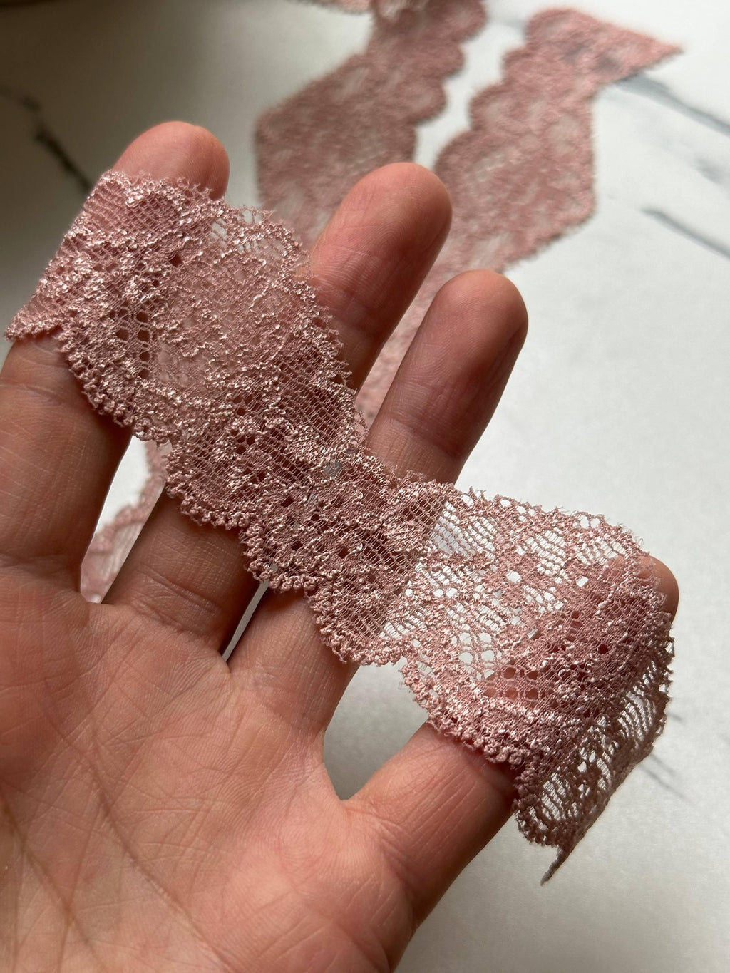 Dusty Ash Pink Floral Stretch Elastic Lace Trim Symmetrical Double Scalloped Galloon Ribbon for Lingerie Underwear Crafts, 1.3"