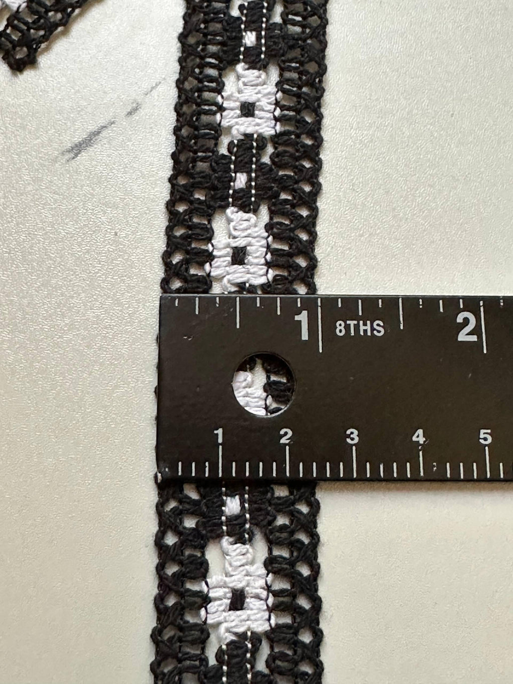 Black White Daisy Crochet Cotton Lace Trim by the Yard, Narrow Geometric Floral Insertion Ribbon for Garment Home Sewing Crafts, 1"