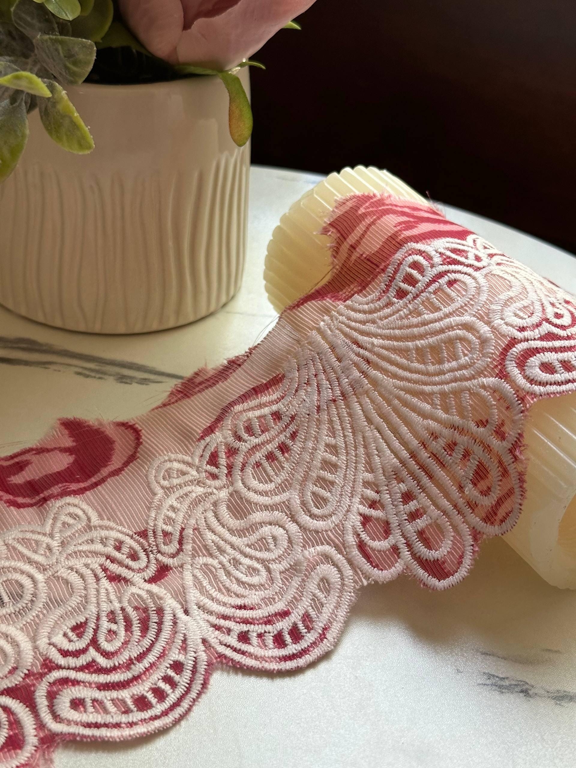 Vintage Berry Pink Paisley Scalloped Corded Embroidery Lace Trim by the Yard, Wide Fabric Mesh Ribbon for Apparel, 4"