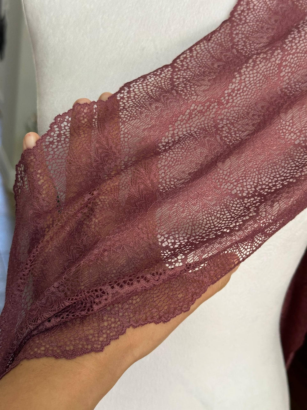 Soft Dusty Plum Rose Wide Stretch Lace Trim by the Yard, Floral Scalloped Elastic Ribbon, 7.5", Retail Wholesale Bulk