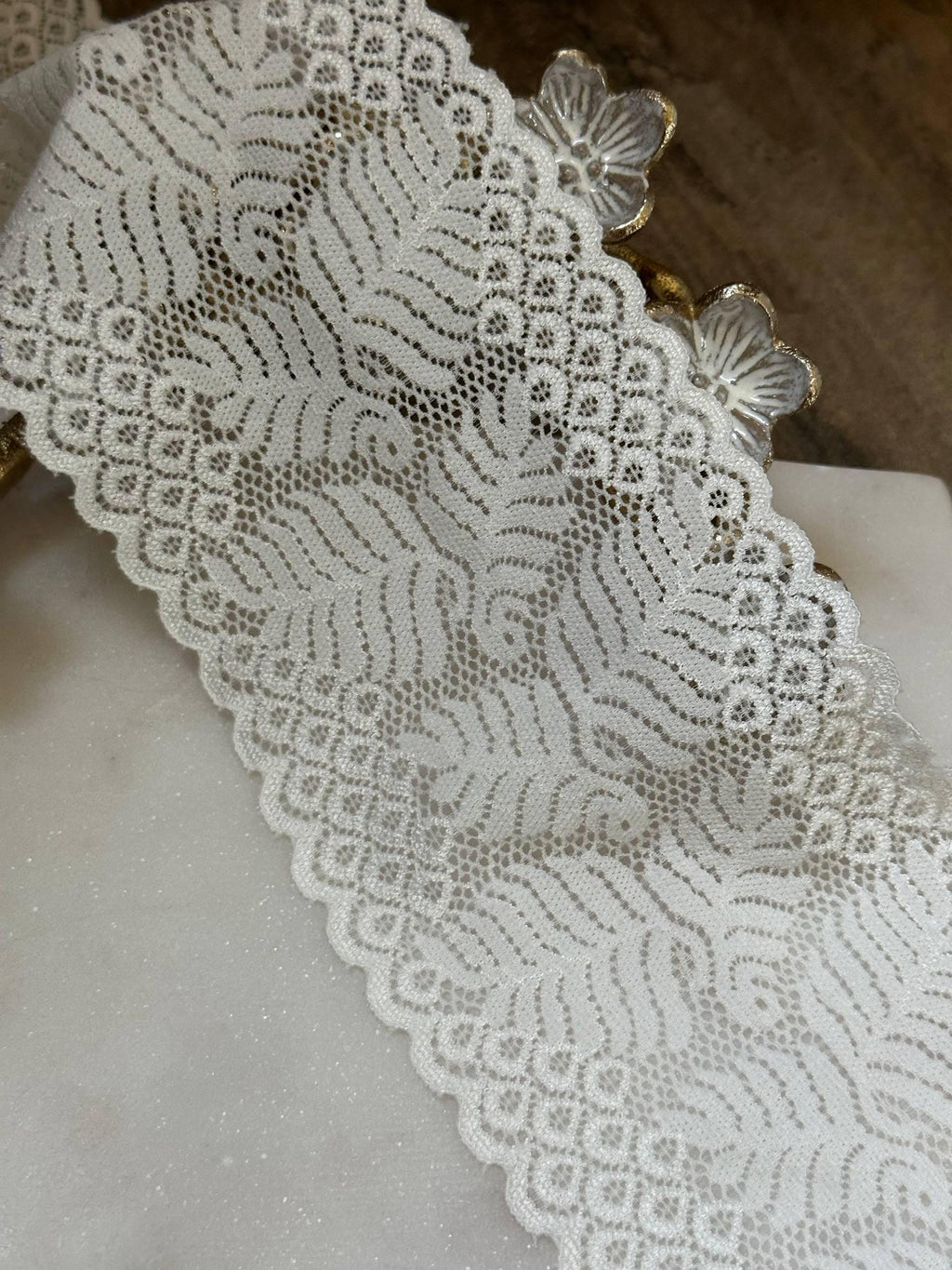 Soft Ivory Cream Tropical Leaf Fern Wide Stretch Lace Trim by the Yard, Scalloped Elastic Ribbon, 3.5", Retail Wholesale Bulk