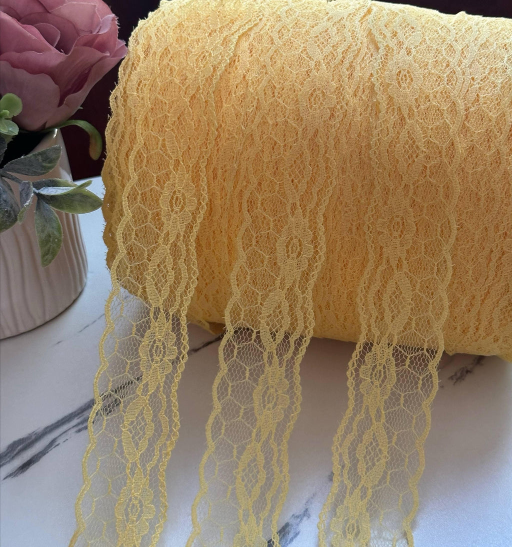 Soft Pastel Yellow Floral Non Stretch Rigid Lace Trim by the Yard, Narrow Scalloped Galloon Ribbon for Apparel Crafts, 1.4"