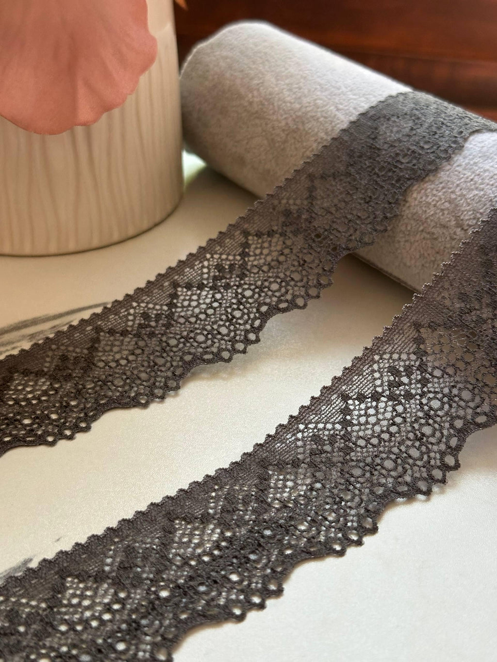 Taupe Charcoal Grey Floral Stretch Lace Trim by the Yard, Narrow Scalloped Elastic Ribbon for Lingerie Crafts, 1.5"