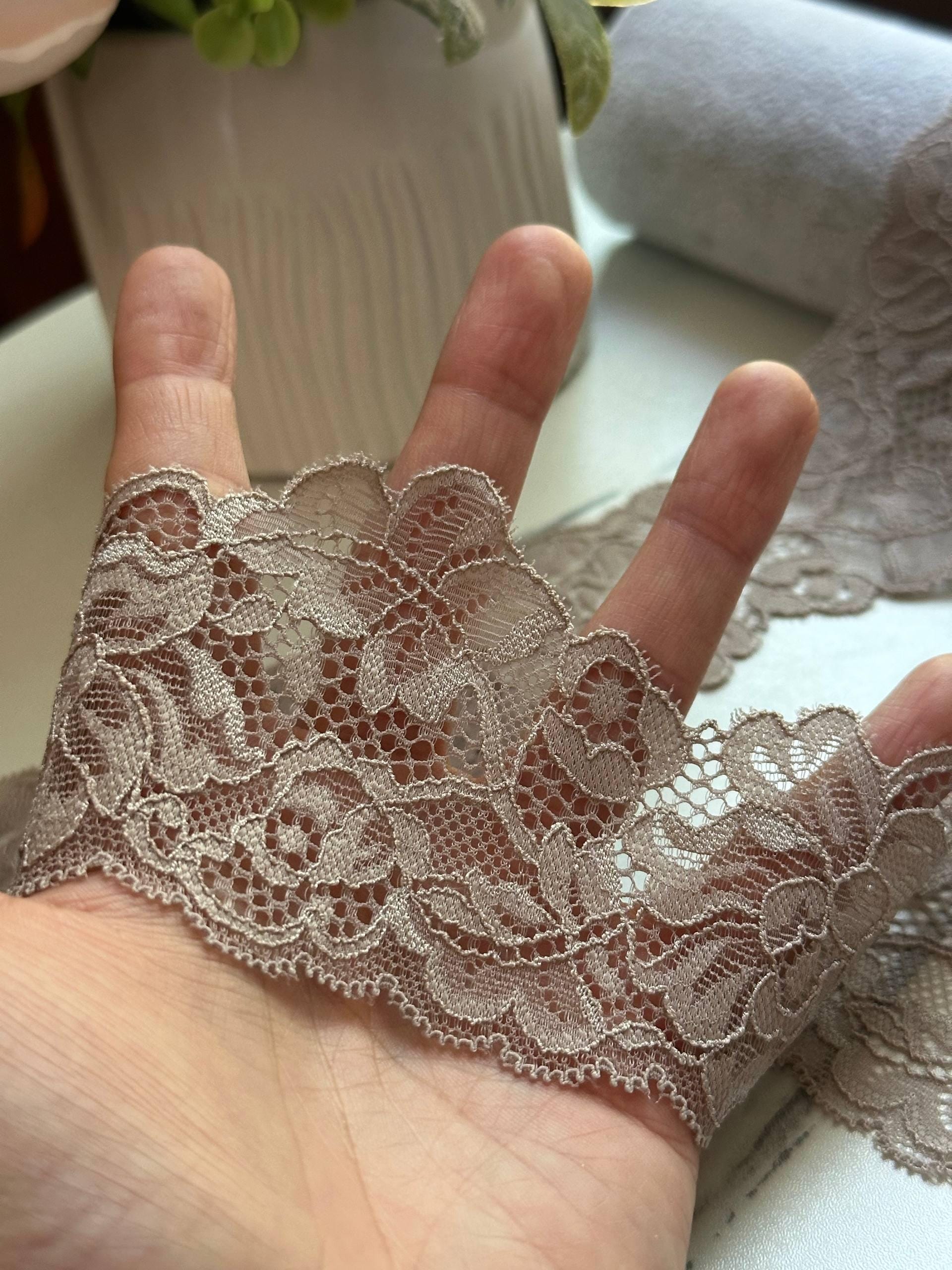 Soft Oatmeal Beige Floral Wavy Stretch Lace Trim by the Yard, Scalloped Elastic Ribbon for Coquette Crafts, 2.8", Retail Wholesale Bulk