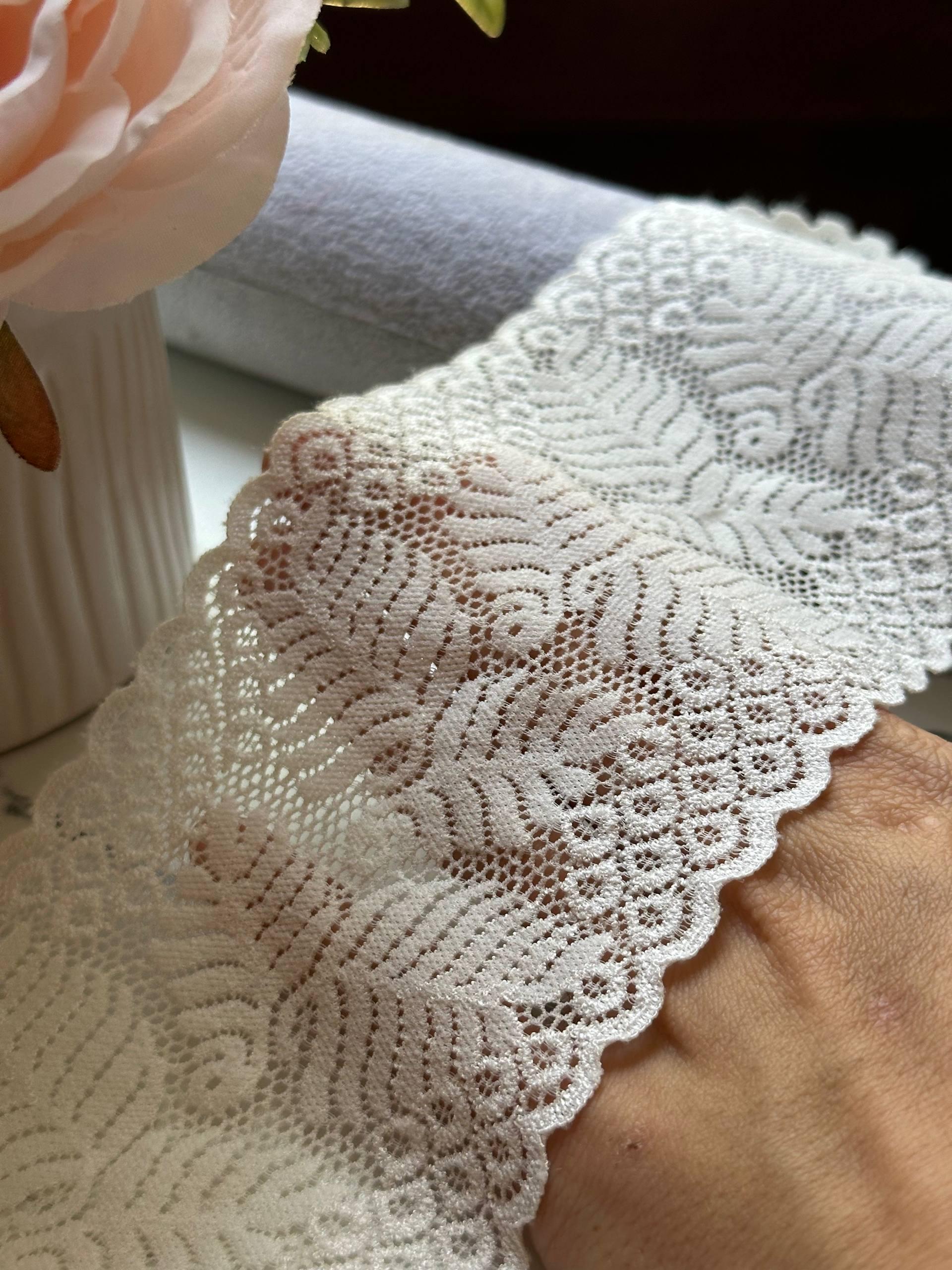 Soft Ivory Cream Tropical Leaf Fern Wide Stretch Lace Trim by the Yard, Scalloped Elastic Ribbon, 3.5", Retail Wholesale Bulk
