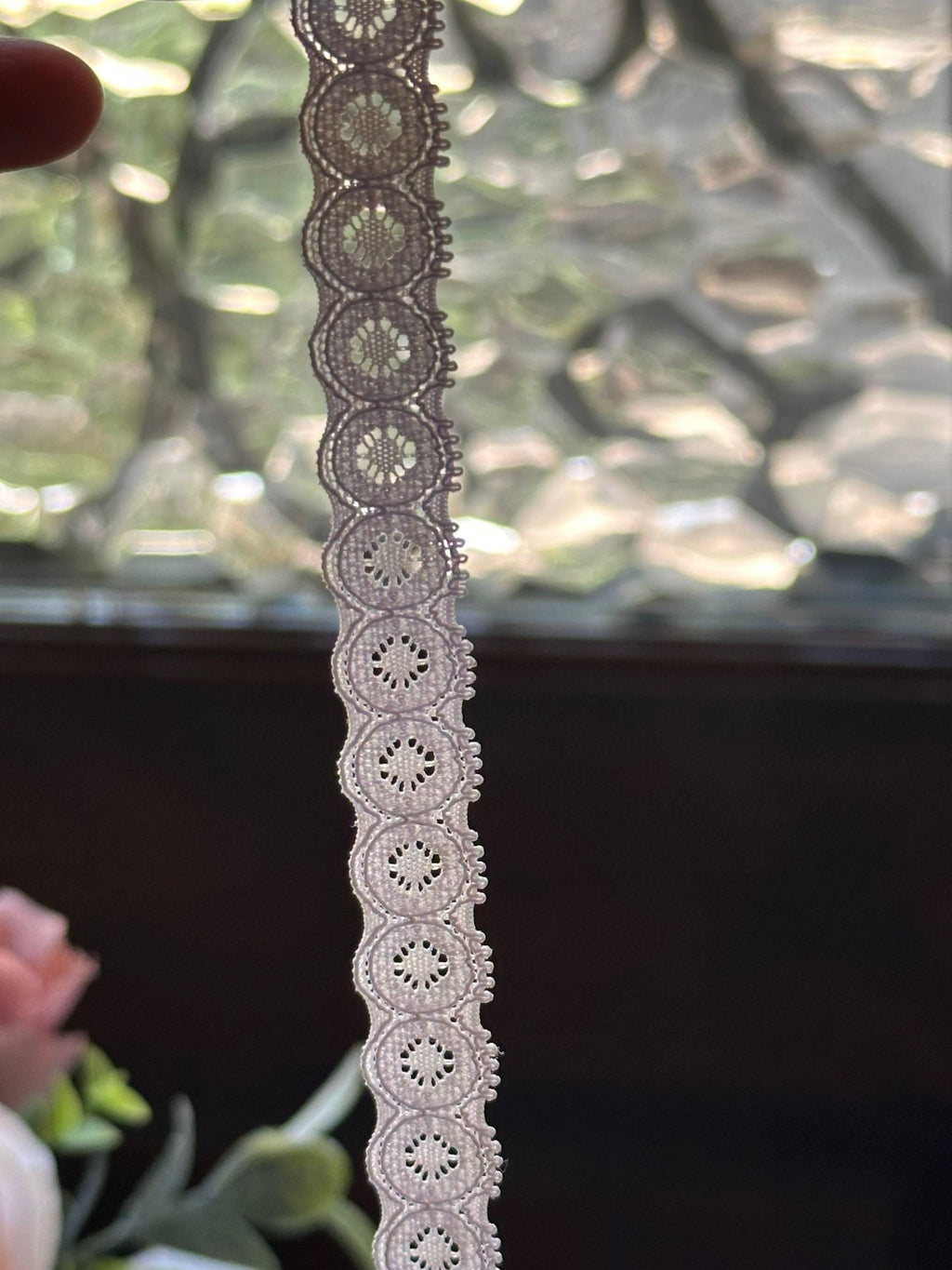 Soft Lilac Lavender Round Circle Daisy Stretch Eyelash Lace Trim by the Yard, Narrow Scalloped Elastic Ribbon, 0.5", Retail Wholesale Bulk