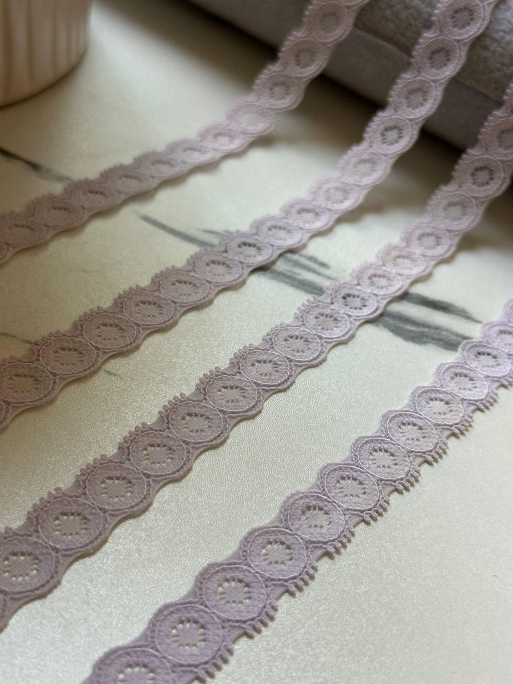 Soft Lilac Lavender Round Circle Daisy Stretch Eyelash Lace Trim by the Yard, Narrow Scalloped Elastic Ribbon, 0.5", Retail Wholesale Bulk
