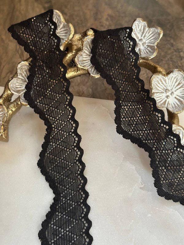 Soft Classic Black Diamond Geometric Wave Wavy Stretch Lace Trim by the Yard, Narrow Scalloped Elastic Ribbon, 1.25", Retail Wholesale Bulk